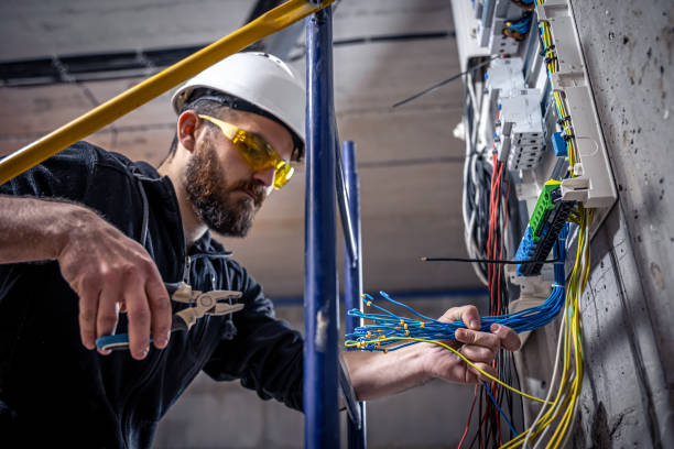 Best Local Electrician Companies  in Kent Estates, IA